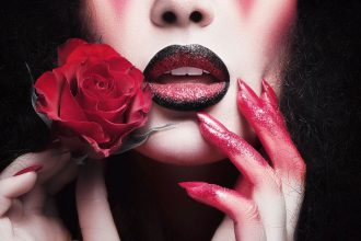 Vampire Kiss - By Karla Powell