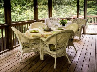 5 Benefits To Using Composite Decking