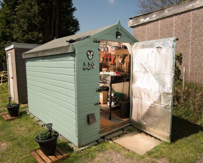 Shed Of The Year 2017 - WORKSHOP & STUDIO WINNER: Team Unlimbited – owned by Stephen Davies in Swansea - Image Via House Beautiful - By Cuprinal